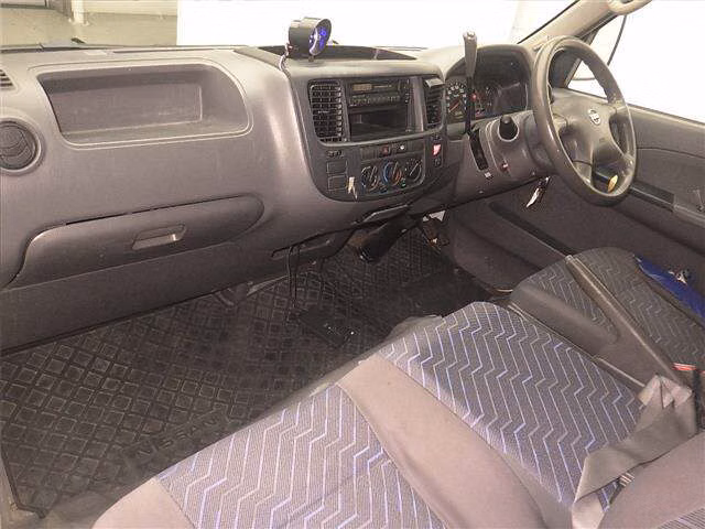 NISSAN CARAVAN