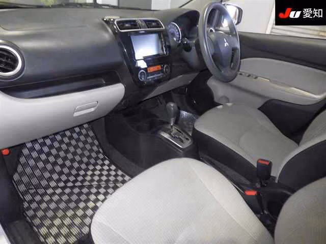 MITSUBISHI MIRAGE