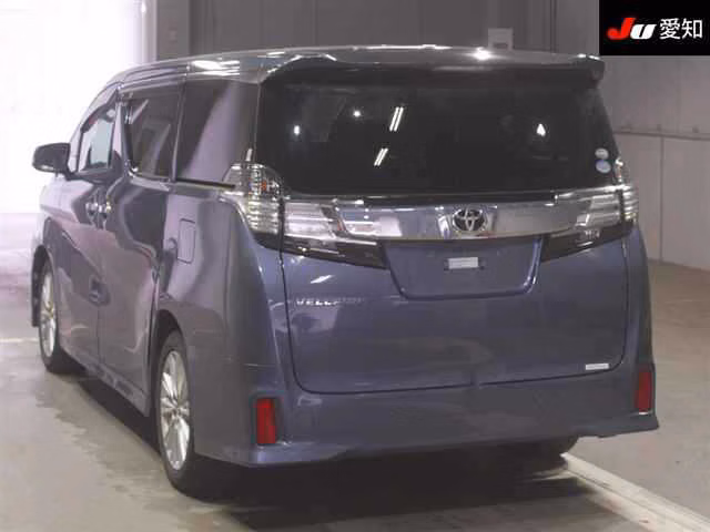 TOYOTA VELLFIRE