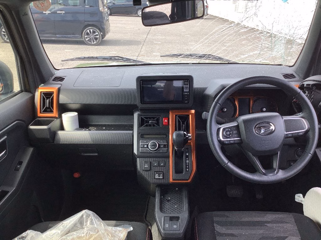 DAIHATSU TAFT