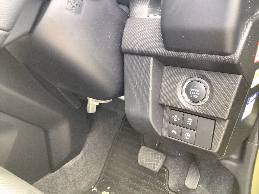 DAIHATSU TAFT
