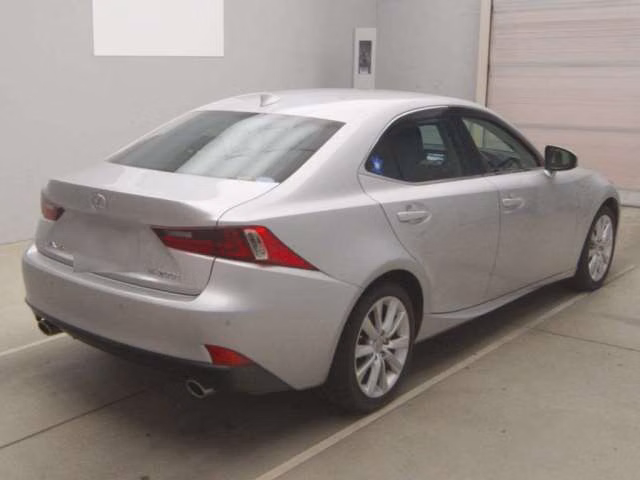 LEXUS IS300