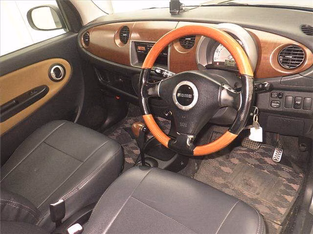 DAIHATSU MIRA GINO