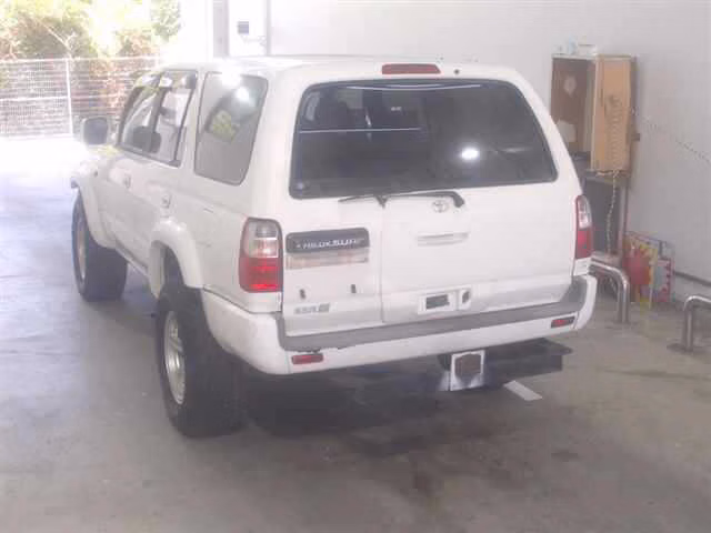TOYOTA HILUX SURF