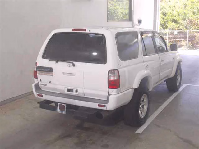 TOYOTA HILUX SURF