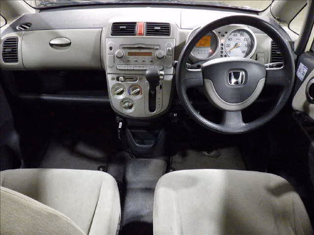 HONDA LIFE