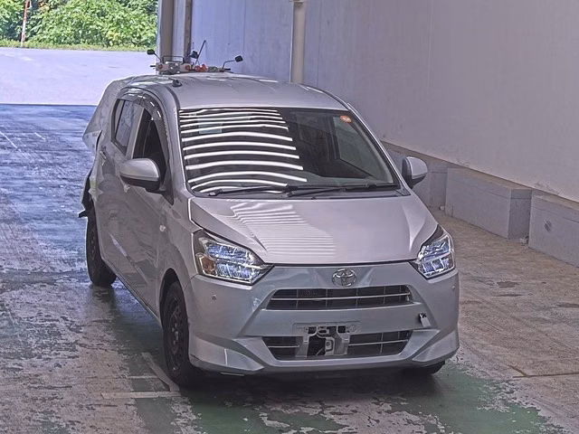 TOYOTA PIXIS EPOCH