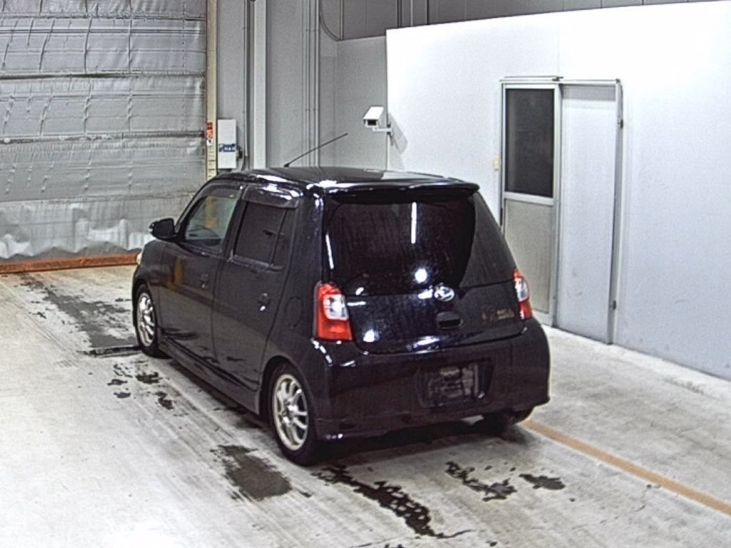 DAIHATSU ESSE