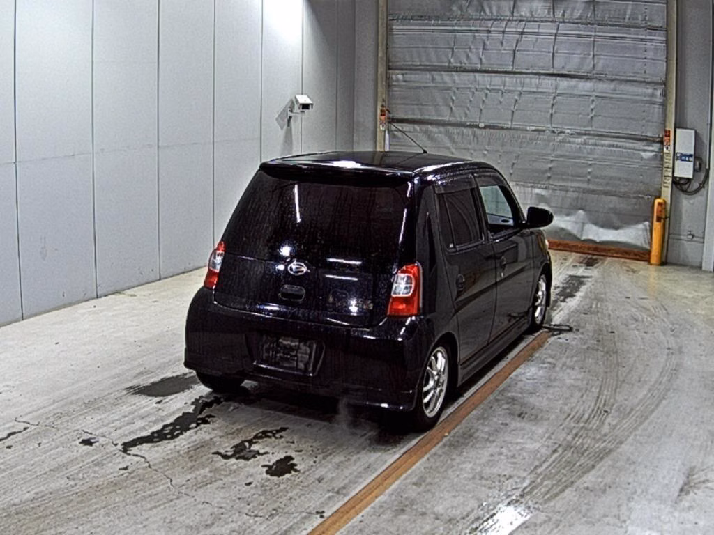 DAIHATSU ESSE