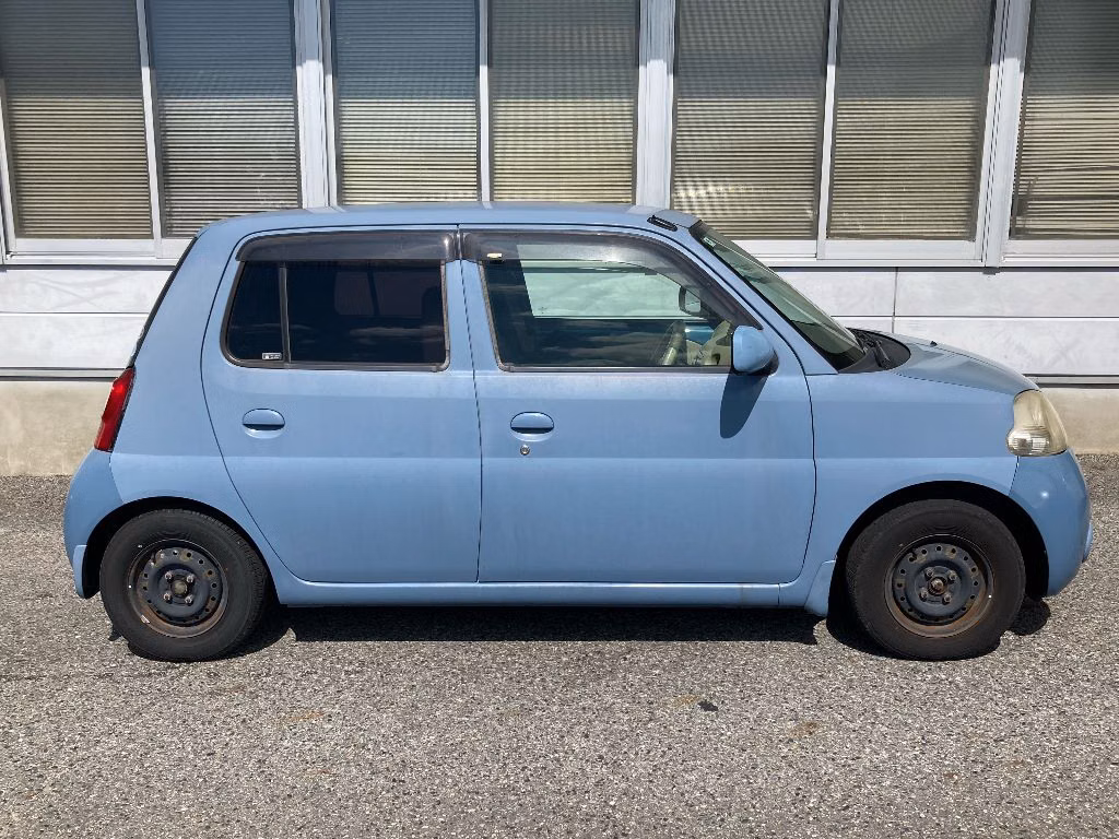 DAIHATSU ESSE