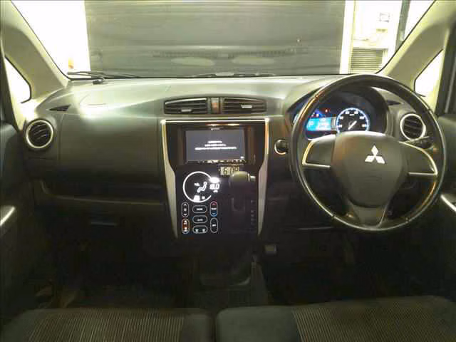 MITSUBISHI EK CUSTOM