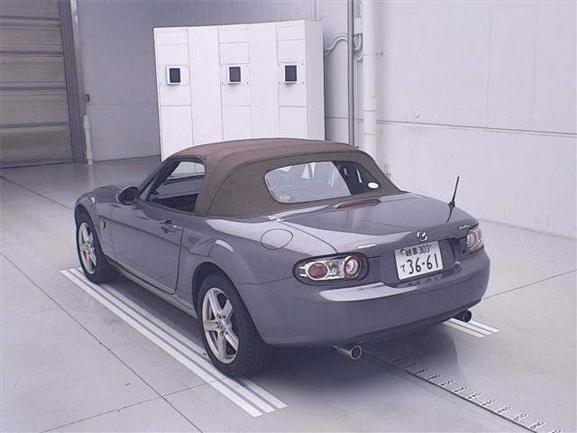 MAZDA ROADSTER