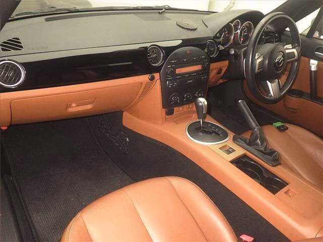 MAZDA ROADSTER