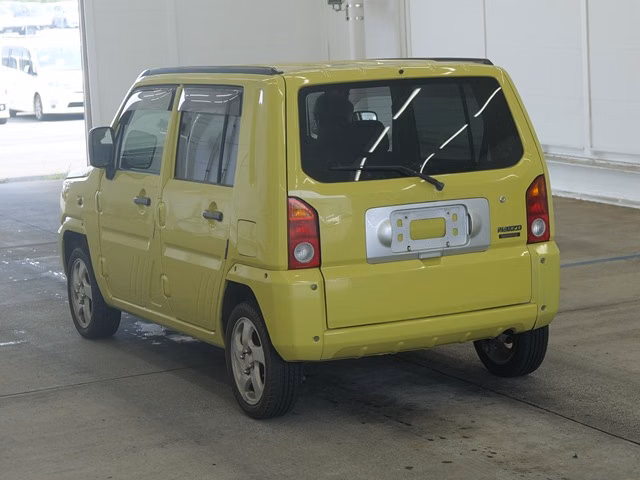 DAIHATSU NAKED