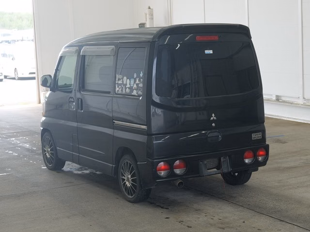 MITSUBISHI TOWN BOX