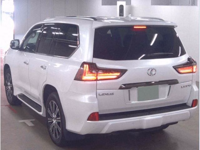 LEXUS LX570