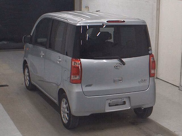 DAIHATSU TANTO EXE