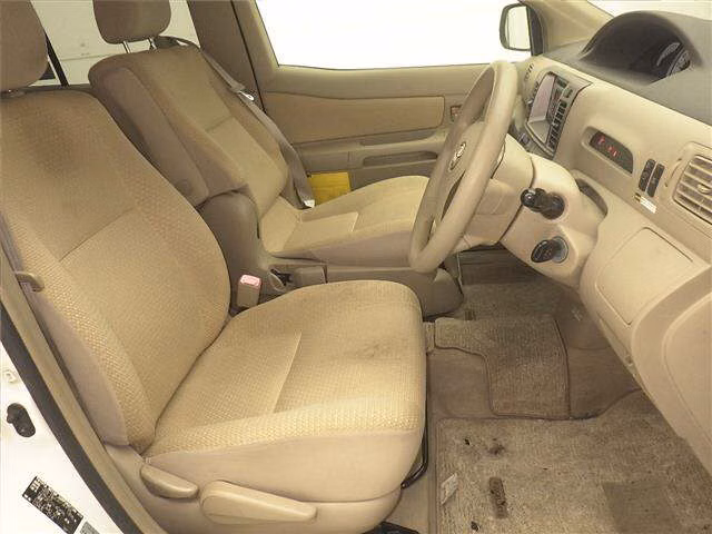 TOYOTA RAUM
