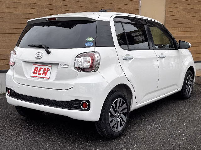 DAIHATSU BOON
