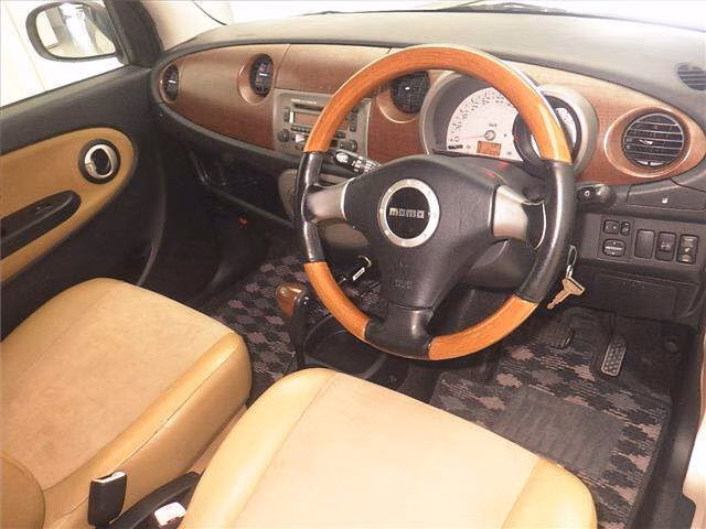 DAIHATSU MIRA GINO