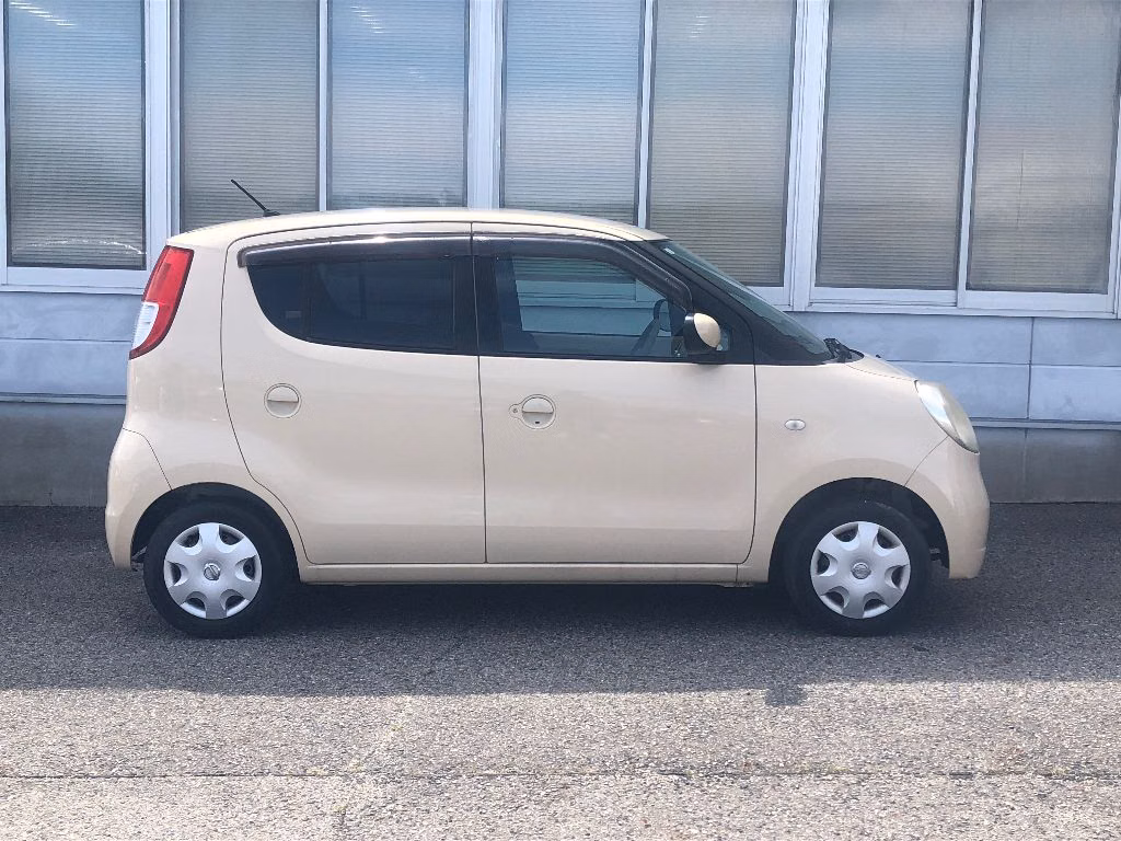 NISSAN MOCO