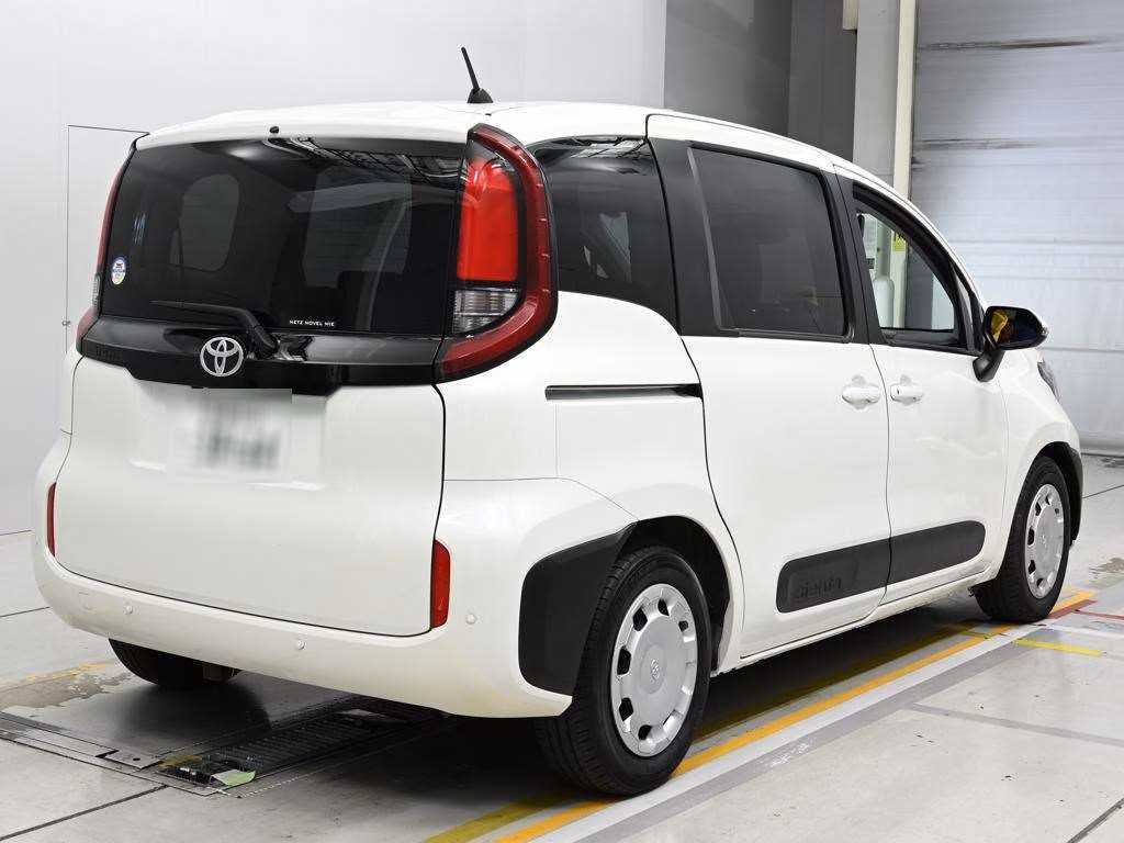 TOYOTA SIENTA
