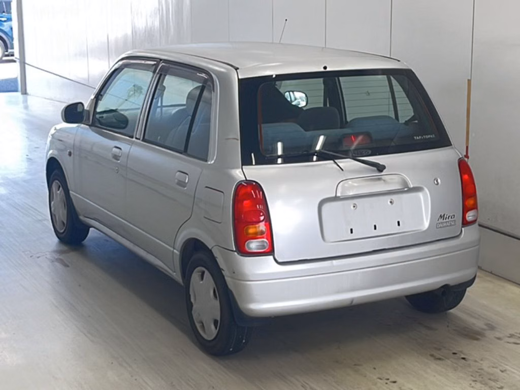 DAIHATSU MIRA