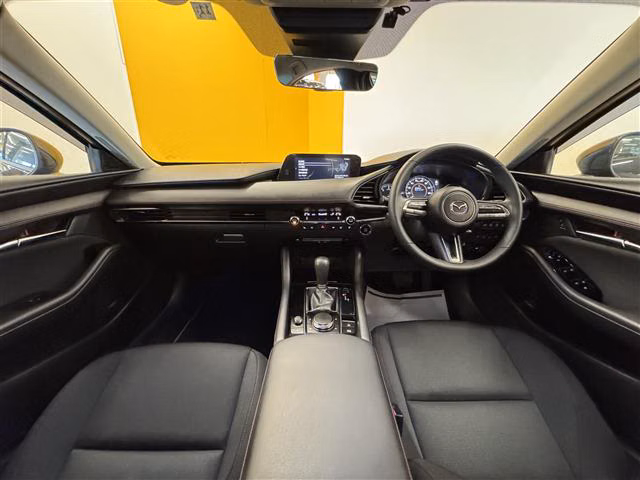 MAZDA MAZDA3