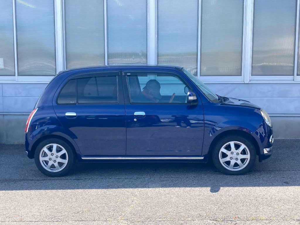 DAIHATSU MIRA GINO