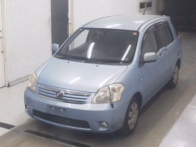 TOYOTA RAUM