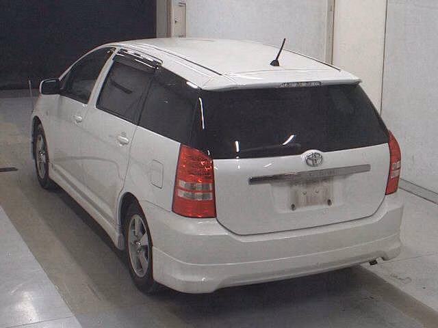 TOYOTA WISH