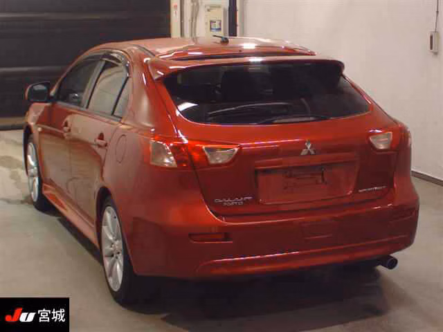 MITSUBISHI LANCER