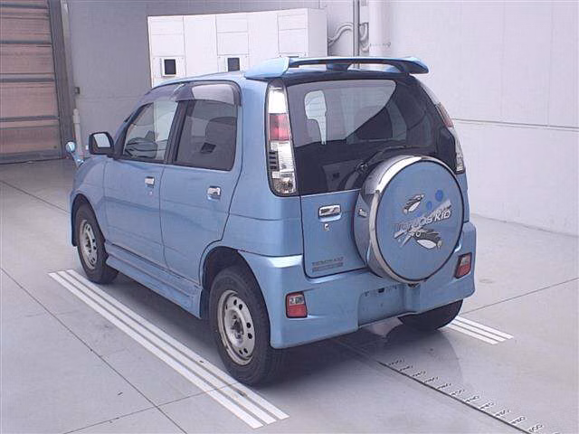 DAIHATSU TERIOS KID