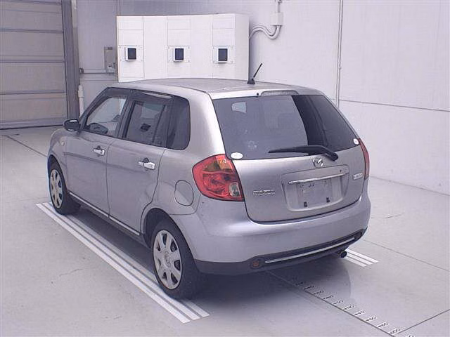 MAZDA VERISA