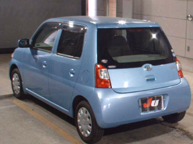 DAIHATSU ESSE
