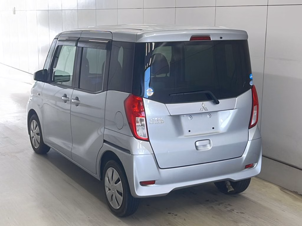 MITSUBISHI EK SPACE