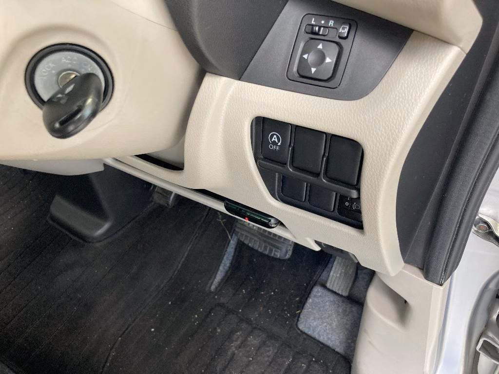 MITSUBISHI EK SPACE