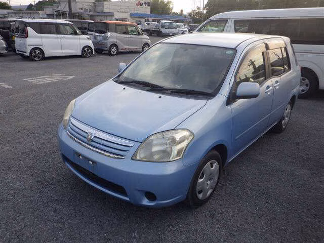 TOYOTA RAUM
