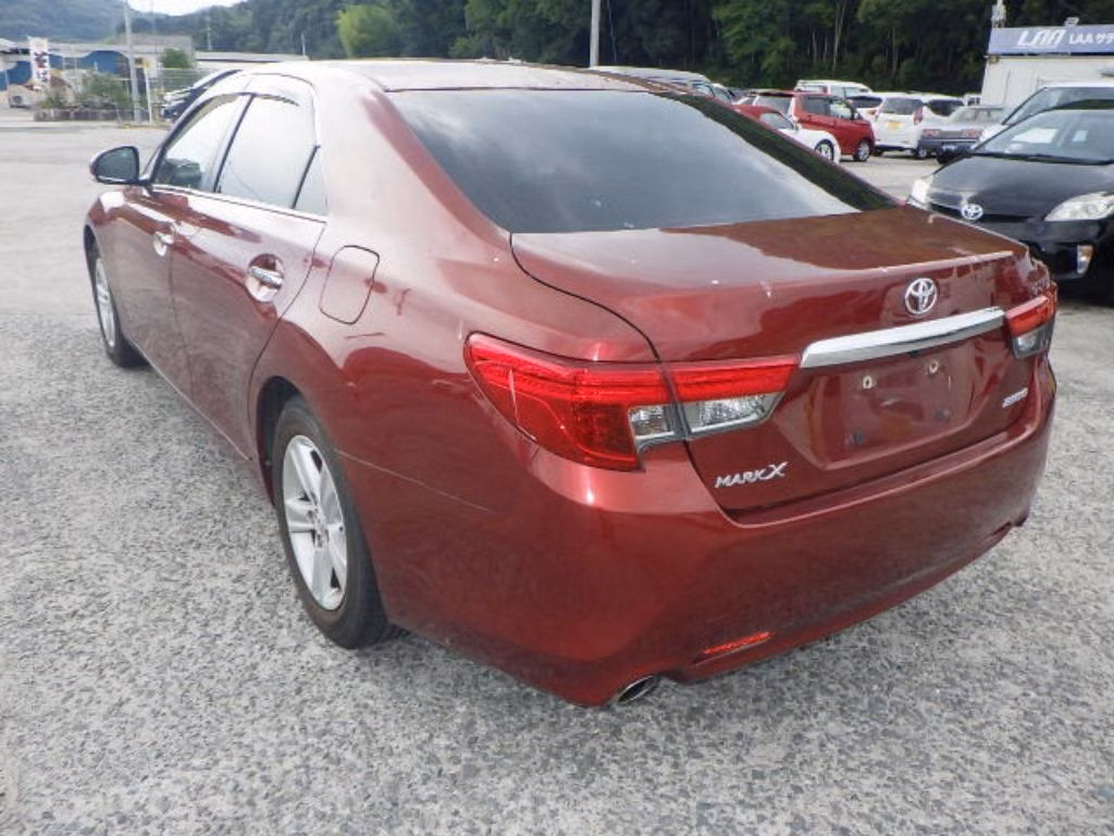 TOYOTA MARK X