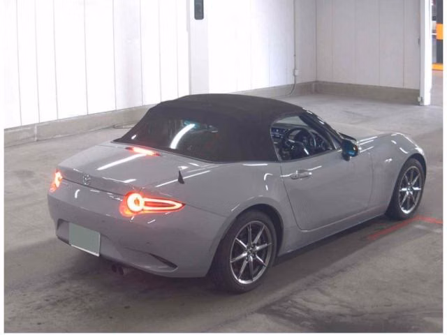 MAZDA ROADSTER
