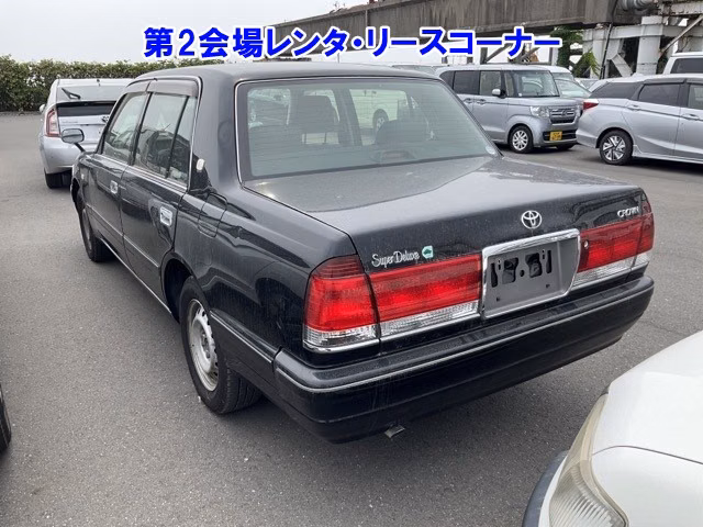 TOYOTA CROWN