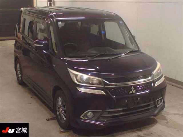 MITSUBISHI DELICA D:2