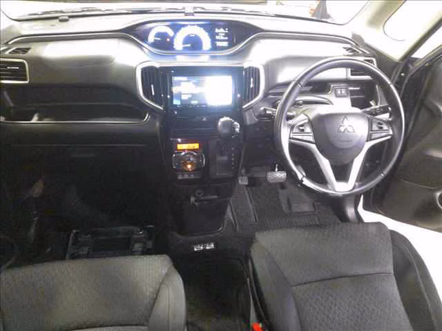 MITSUBISHI DELICA D:2