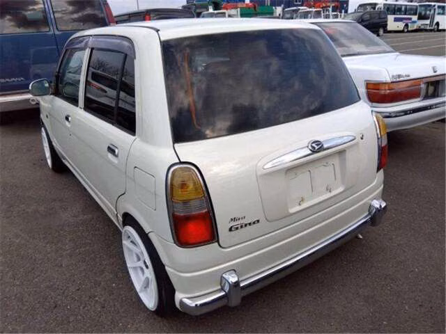 DAIHATSU MIRA GINO