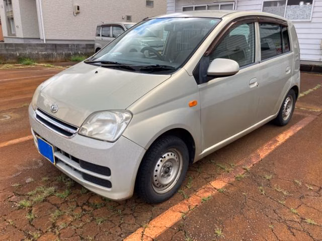 DAIHATSU MIRA