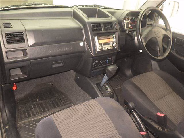 MITSUBISHI PAJERO MINI