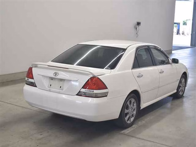 TOYOTA MARK II