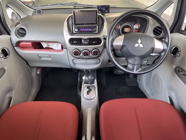MITSUBISHI I