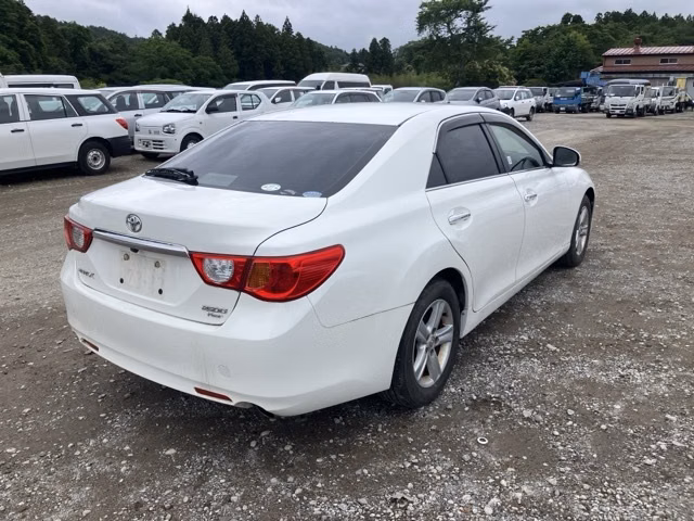 TOYOTA MARK X