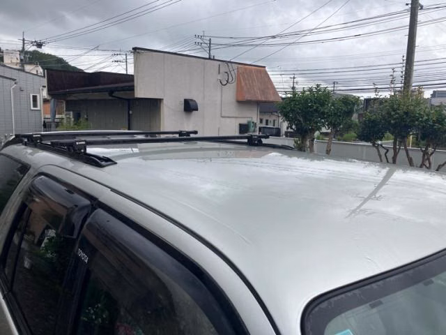 TOYOTA HILUX SURF